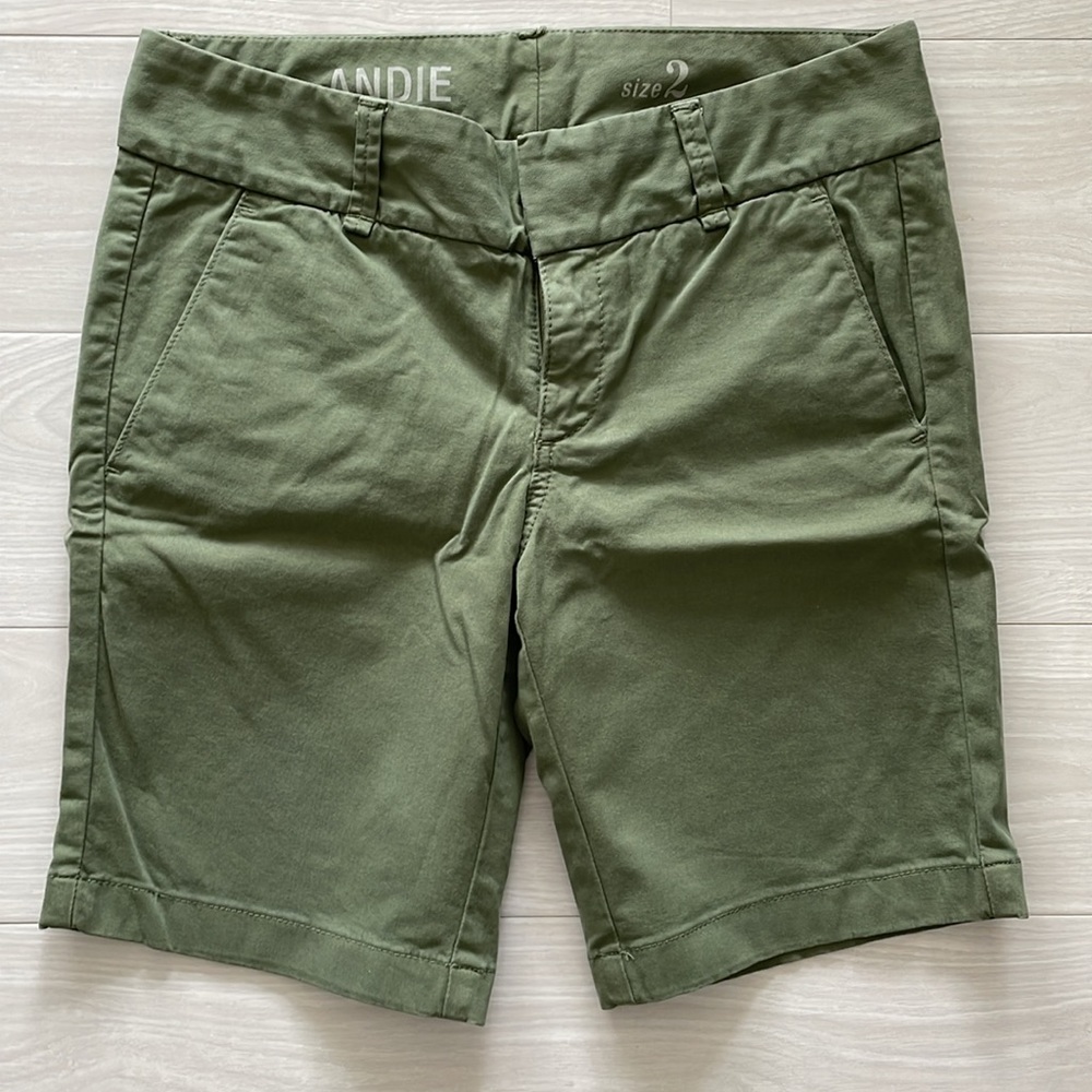 J. Crew Andie 9” Green Stretch Cotton Chino Shorts